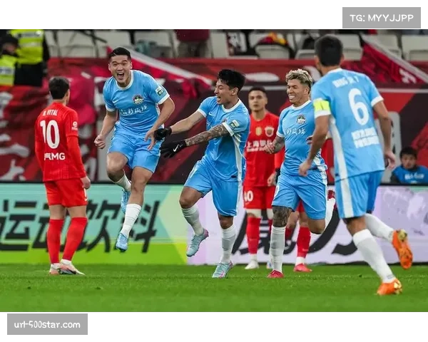 【2026年4月中超联赛·非赛事·群众“全民足球节”在北京、上海启动，多座专业球场向公众开放体验